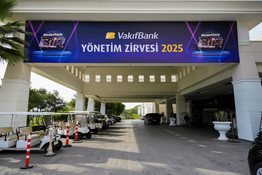 Alınlık Vinil Germe